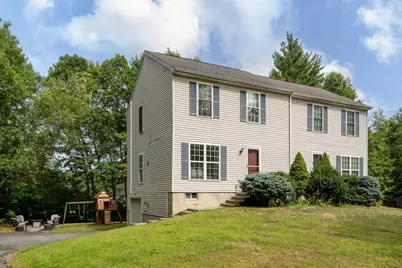 7 Grebenstein Drive, Newton, NH 03858 - Photo 1