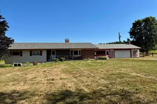 617 Benton Rd, Haverhill, NH 03774 - Photo 1