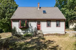 432 Davison Rd, Henniker, NH 03242 - Photo 1