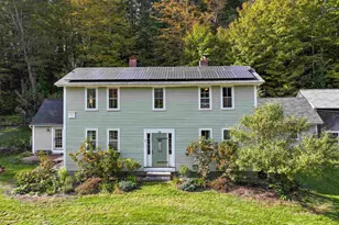 114 Reservoir Dr, Weare, NH 03281 - Photo 1