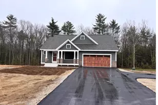 9 Byrne Circle, Brentwood, NH 03833 - Photo 1