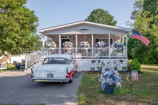 74 Caddy Dr, Salem, NH 03079 - Photo 1