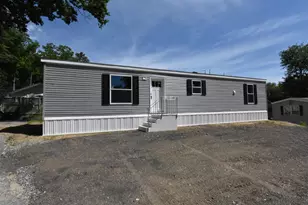 25 Schult St, Keene, NH 03431 - Photo 1