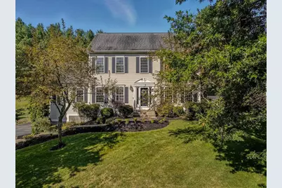 32 Summit Road, Bedford, NH 03110 - Photo 1