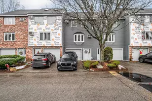 244 Valley W Way, Manchester, NH 03102 - Photo 1