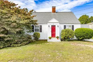 22 Moulton Rd, Hampton, NH 03842 - Photo 1