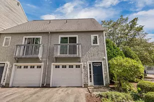 74 Profile Cir, Nashua, NH 03063 - Photo 1