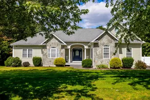 26 Moose Hollow Rd, Litchfield, NH 03052 - Photo 1