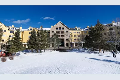 331/333 Qii Jackson Gore Inn #331/333 QII, Ludlow, VT 05149 - Photo 1