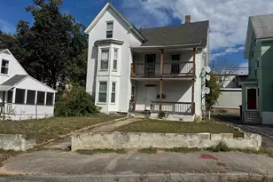 33 Malvern St, Manchester, NH 03104 - Photo 1