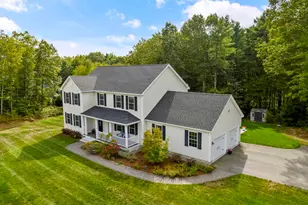 12 Walnut Hill Dr, Hooksett, NH 03106 - Photo 1