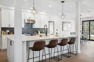 40 Trails Edge Rd, Windham, NH 03087 - Photo 1