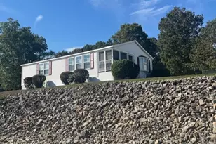 8 Ian&apos S Path, Hampstead, NH 03841 - Photo 1