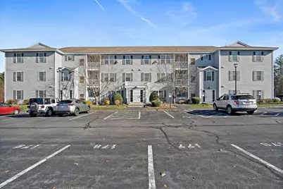 16 Crestview Circle #190, Londonderry, NH 03053 - Photo 1