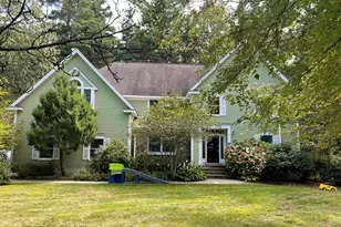 17 Fieldstone Cir, Hampton, NH 03842 - Photo 1