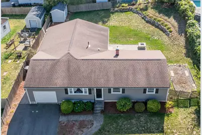 28 Nottingham Drive, Nashua, NH 03062 - Photo 1