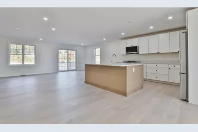 23 Autumn Lane #25, Raymond, NH 03077 - Photo 1