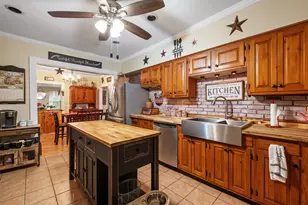 261 Elm St, Claremont, NH 03743 - Photo 1