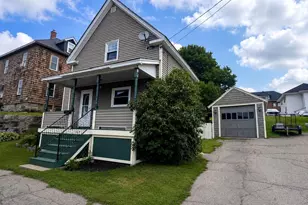 266 Madison Ave, Berlin, NH 03570 - Photo 1