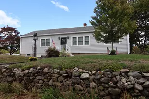 43 Main Ave, South Hampton, NH 03827 - Photo 1