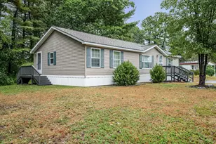 5 Mark St, Nashua, NH 03062 - Photo 1
