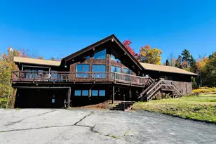 989 Upton Rd, Errol, NH 03579 - Photo 1