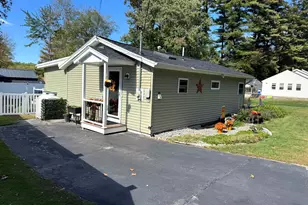 4 Stephanie Rd, Dunbarton, NH 03046 - Photo 1