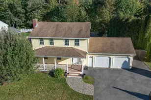 34 Taschereau Blvd, Nashua, NH 03062 - Photo 1