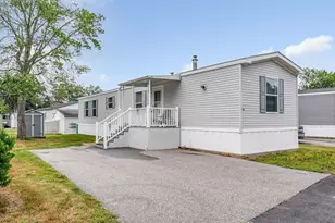 69 Caddy Dr, Salem, NH 03079 - Photo 1
