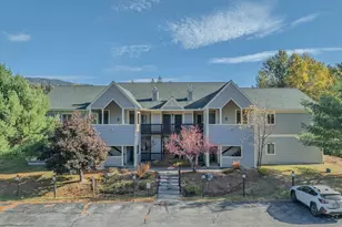 91 Stickney Cir, Carroll, NH 03575 - Photo 1