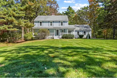 16 King Henry Drive, Londonderry, NH 03053 - Photo 1