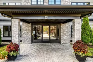 2075 Lafayette Rd, Portsmouth, NH 03801 - Photo 1