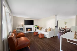 16 Blackberry Rd, Derry, NH 03038 - Photo 1