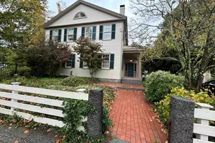 81 Front St, Exeter, NH 03833 - Photo 1