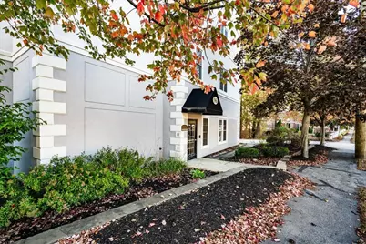 96 River Road #207, Manchester, NH 03104 - Photo 1