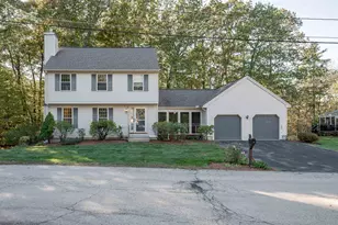 5 Stratham Green, Nashua, NH 03063 - Photo 1