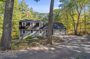 55 Camelot Dr, Bedford, NH 03110 - Photo 1