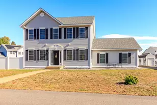 54 Windswept Rd, Manchester, NH 03109 - Photo 1