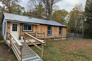 208 New Hebron Rd, Plymouth, NH 03264 - Photo 1