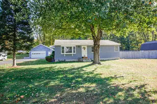 412 W Mitchell St, Manchester, NH 03103 - Photo 1