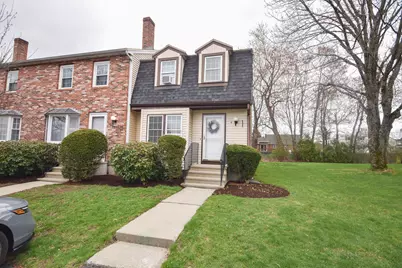 135 Forrest Street #4, Plaistow, NH 03865 - Photo 1