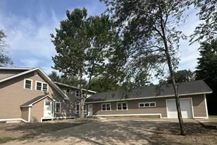 318 Dearborn Rd, Pembroke, NH 03275 - Photo 1