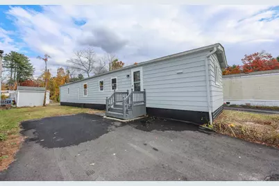 11 Bradford Drive, Litchfield, NH 03052 - Photo 1