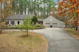 10 Winterberry Dr, Amherst, NH 03031 - Photo 1