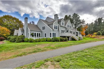 95 Hawthorne Village Road, Nashua, NH 03062 - Photo 1