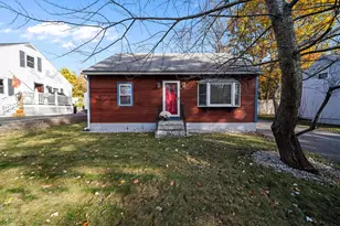 139 Dunbar St, Manchester, NH 03103 - Photo 1