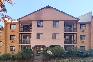 23 Country Club Dr, Manchester, NH 03102 - Photo 1