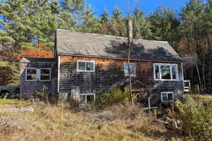 35 Bittersweet Ln, Tilton, NH 03276 - Photo 1