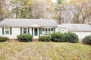 17 Drinkwater Rd, Hampton Falls, NH 03844 - Photo 1