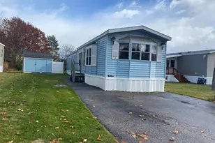 19 1st St, Exeter, NH 03833 - Photo 1